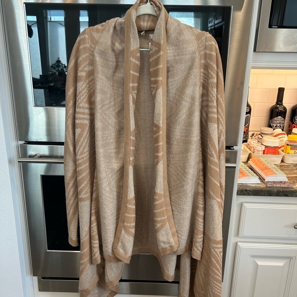 Moth Anthropologie Tan and Cream Knit Cardigan, S, has piling/GUC
